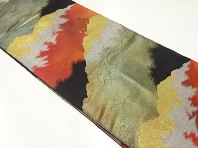 アンティーク　山並み模様織出し袋帯（着用可）